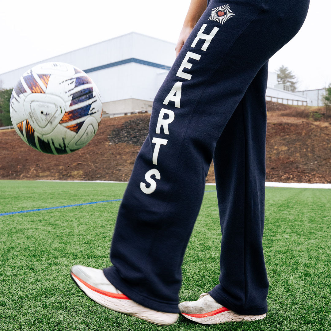 Dirigo Hearts Leg graphic Sweats (Women's)