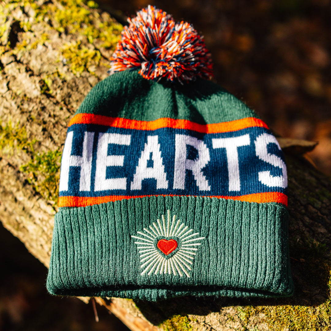 Dirigo Heart Pom-Pom Beanie – Hearts of Pine SC