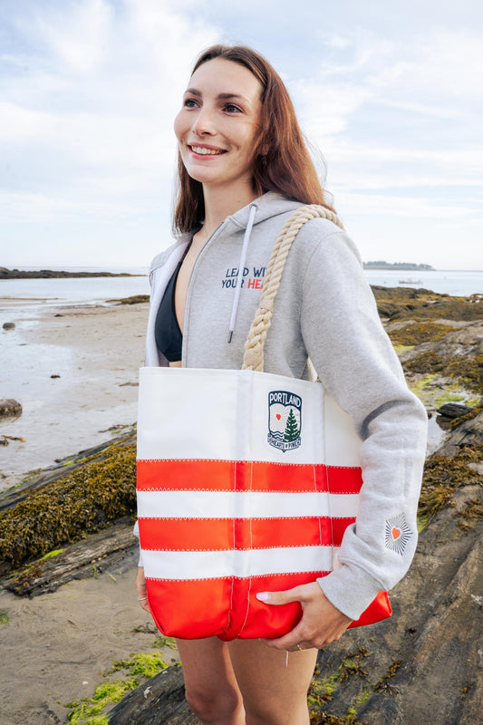 Hearts of Pine Medium Sea Bag